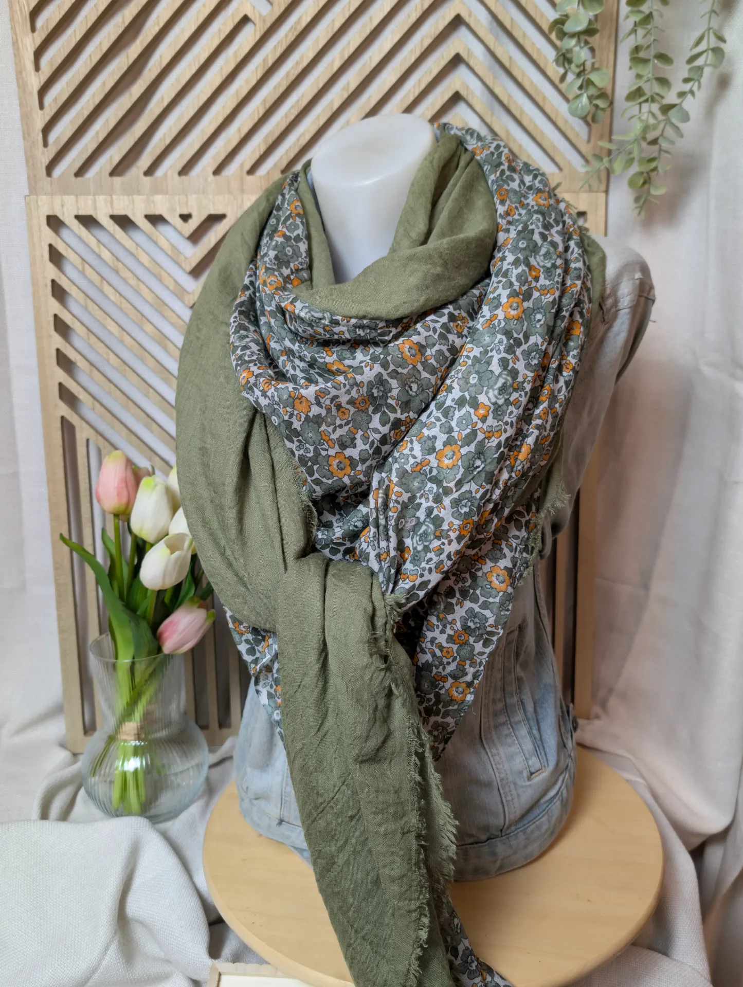 Grand voile kaki petites fleurs