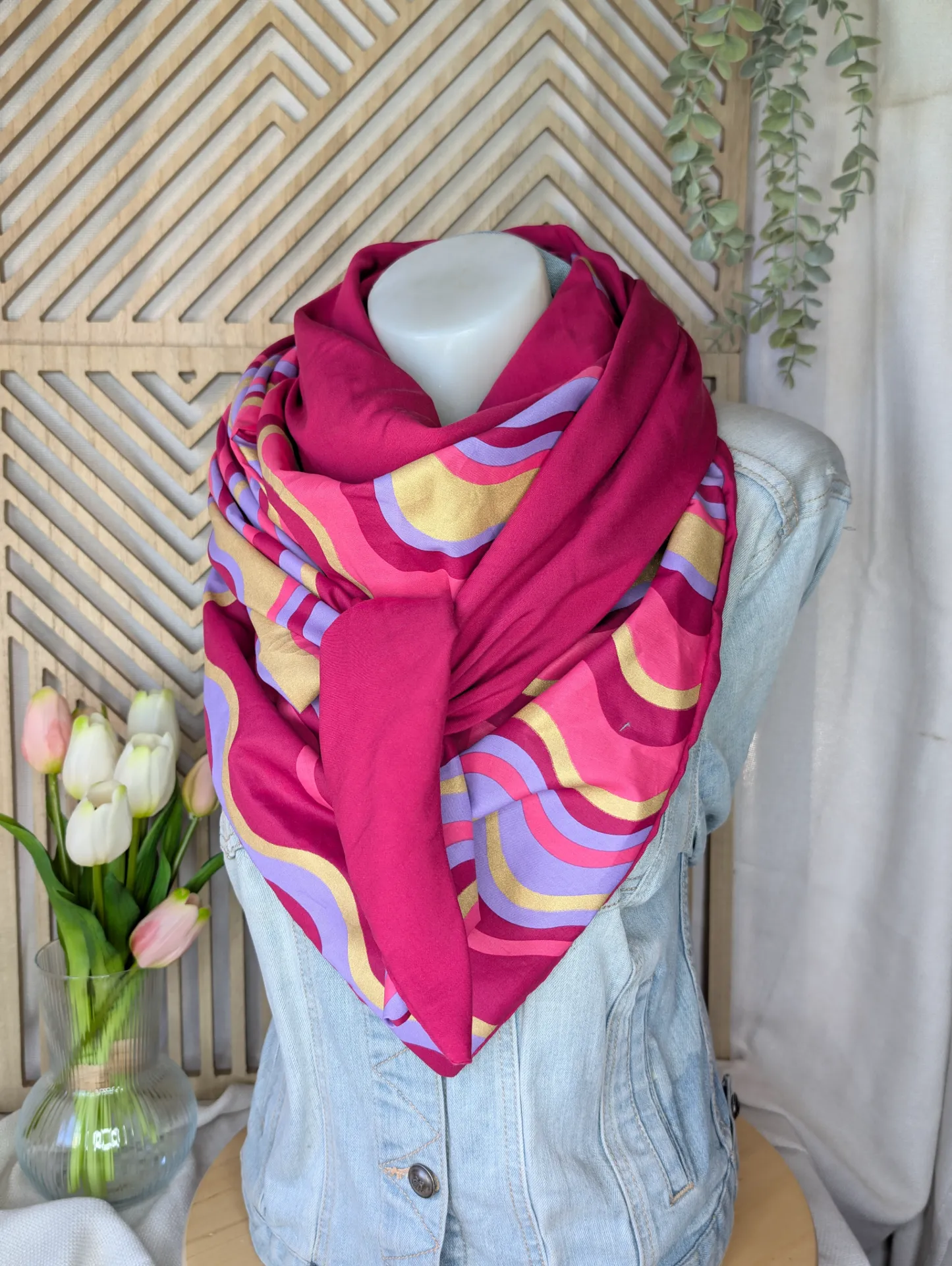 Classique cerise à vagues et doré