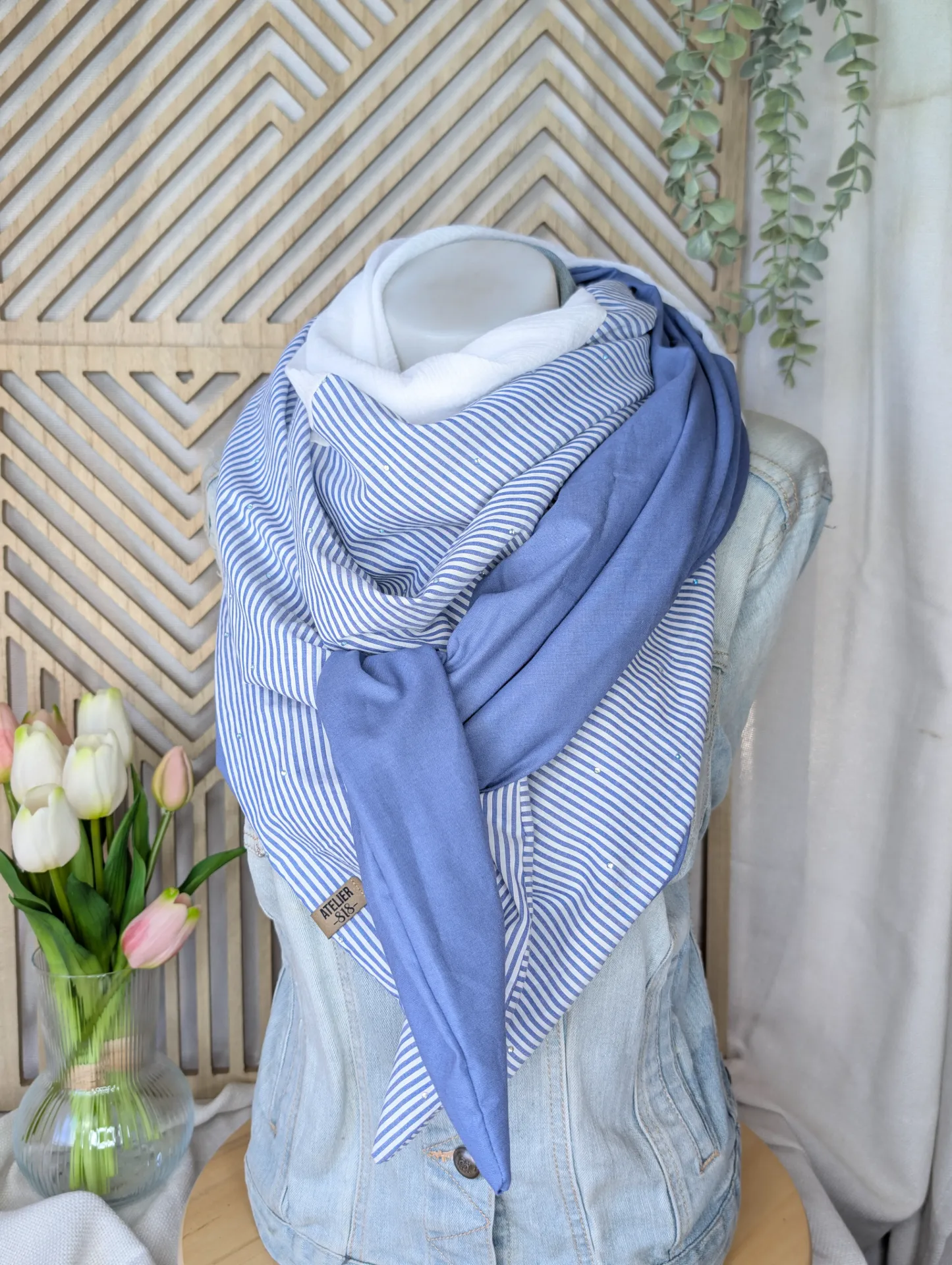 Classique bleu et blanc ligné strass