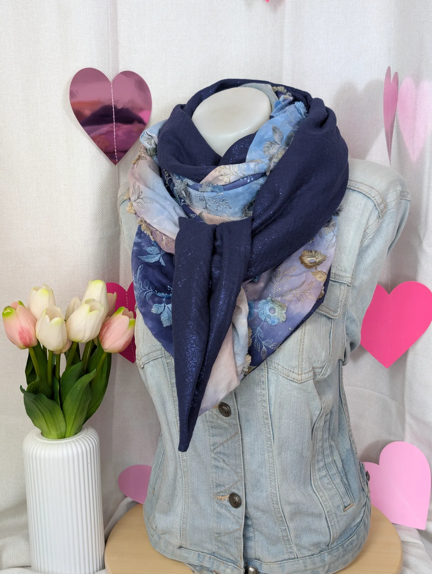 Dégradé de fleurs bleues