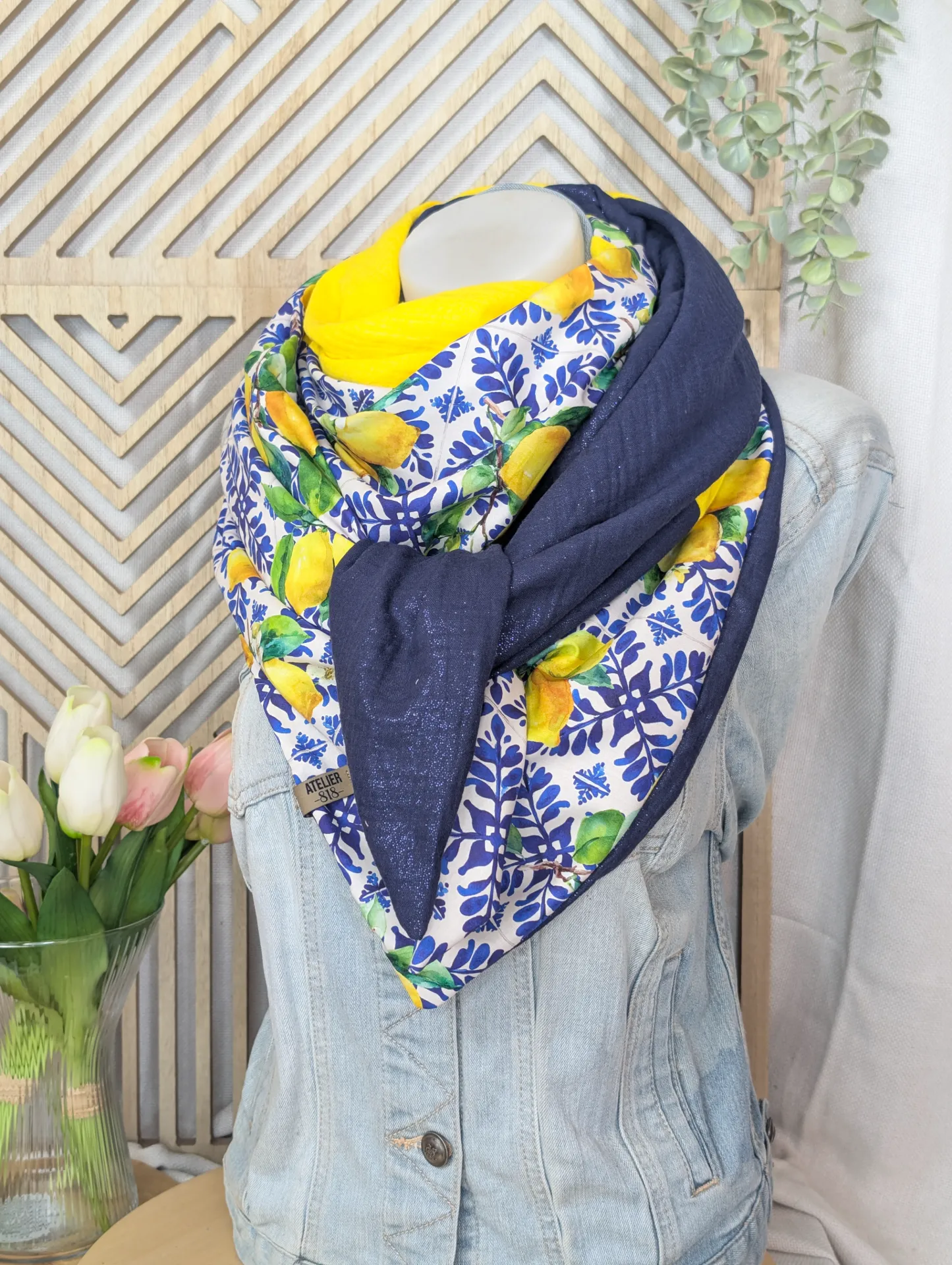 Classique bleu brillant jaune citron