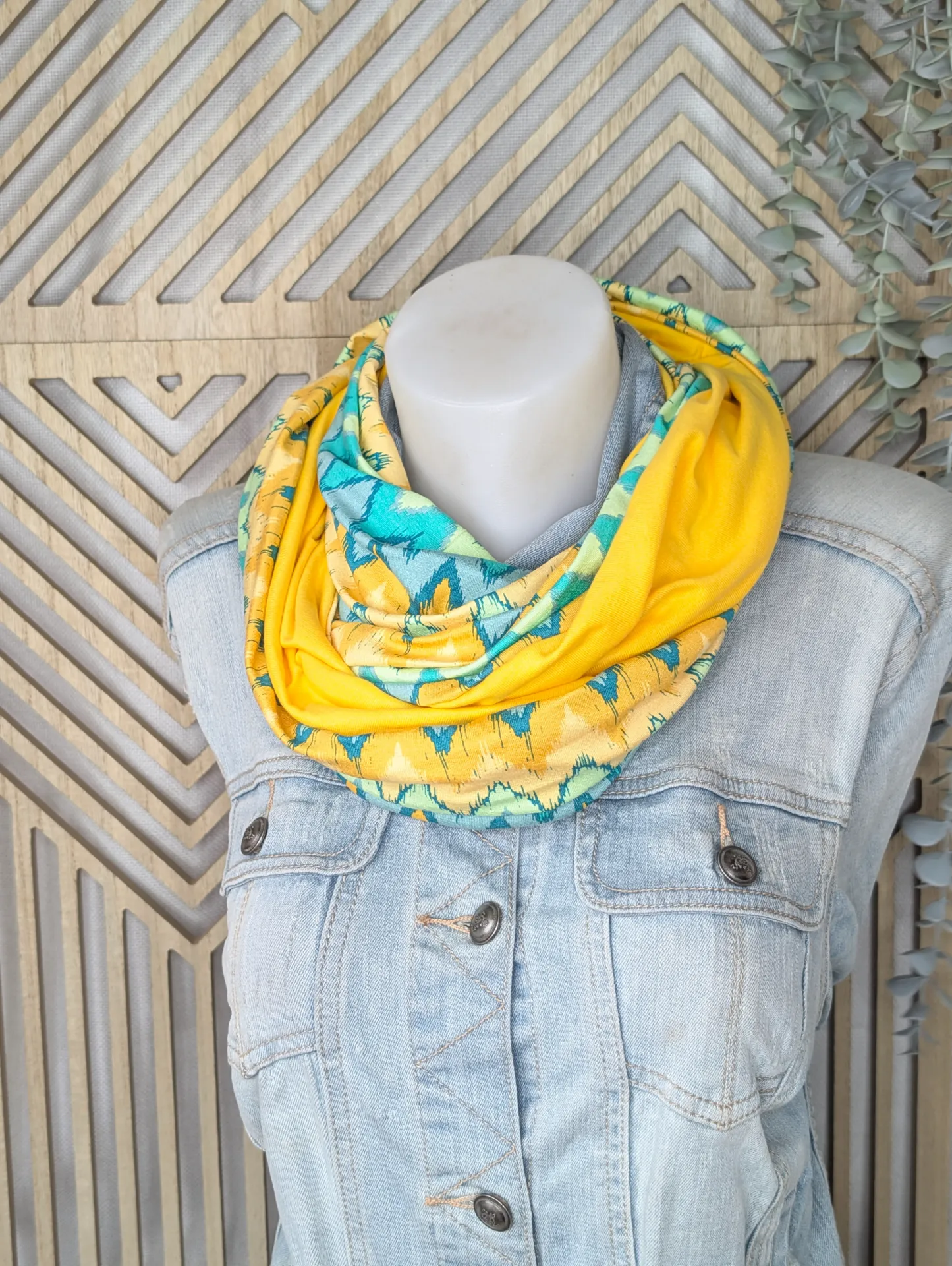 Double tour zigzag jaune et vert