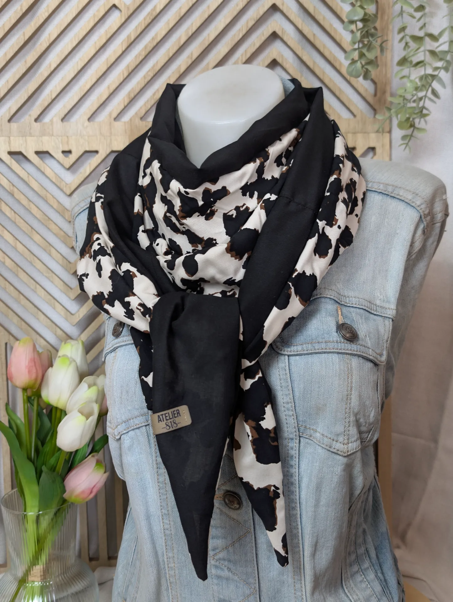 Petit noir tacheté brun