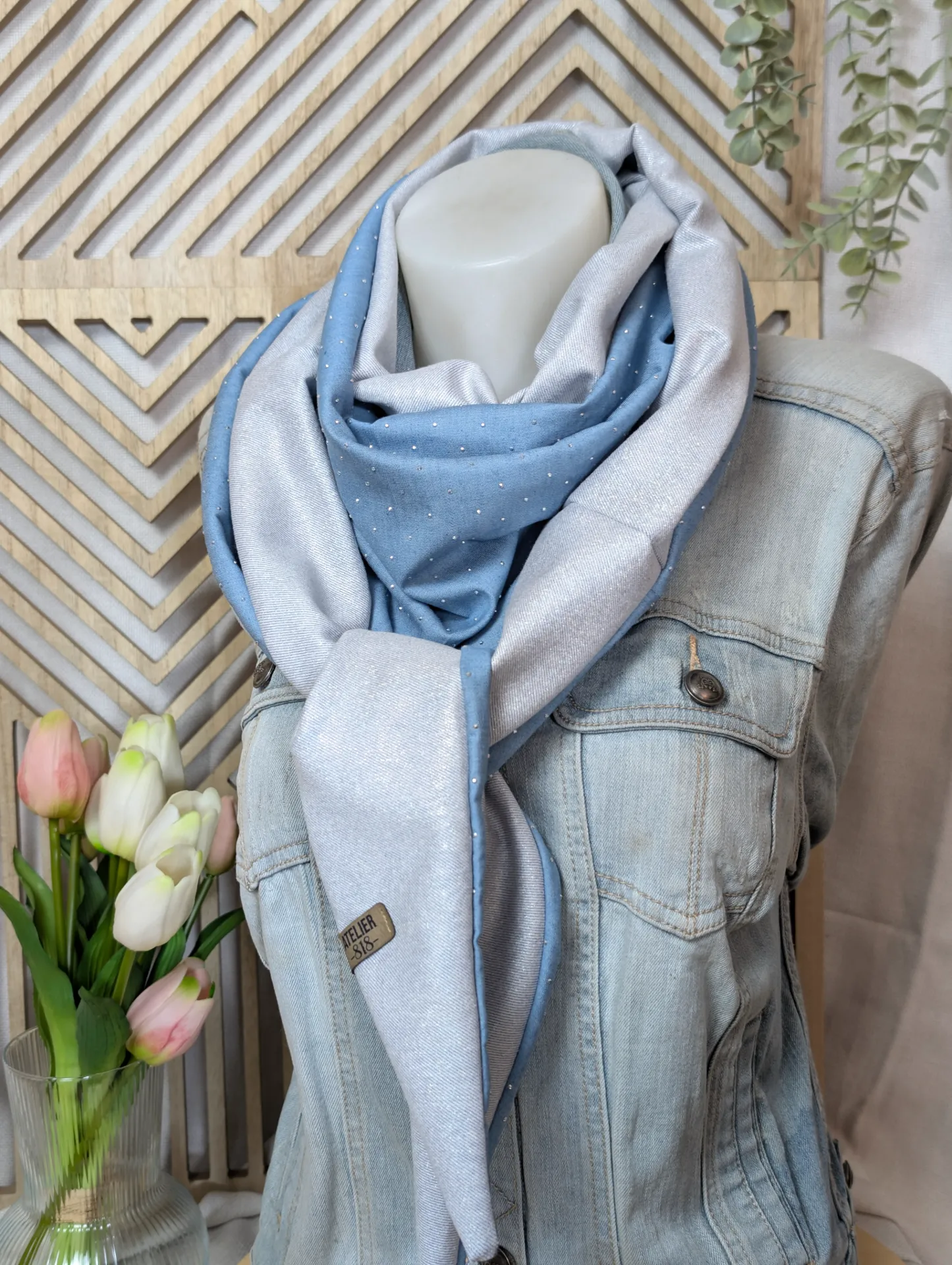 Petit uni bleu strassé et denim